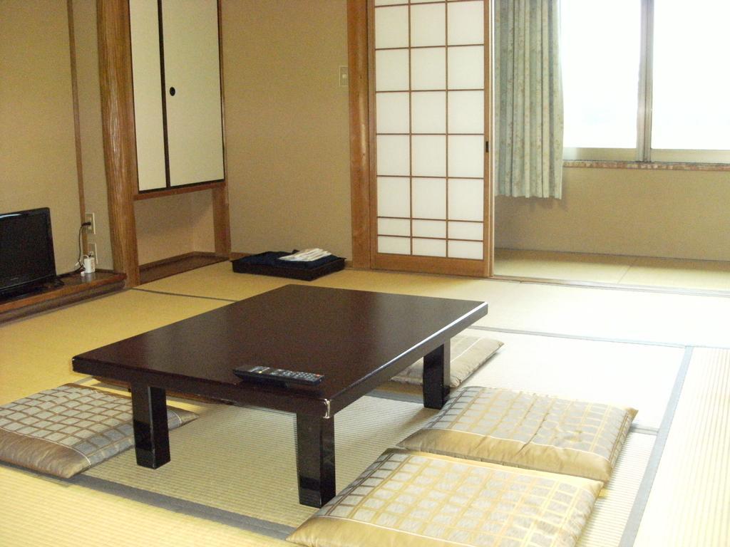 Hotel Miharaso à Toyooka  Extérieur photo